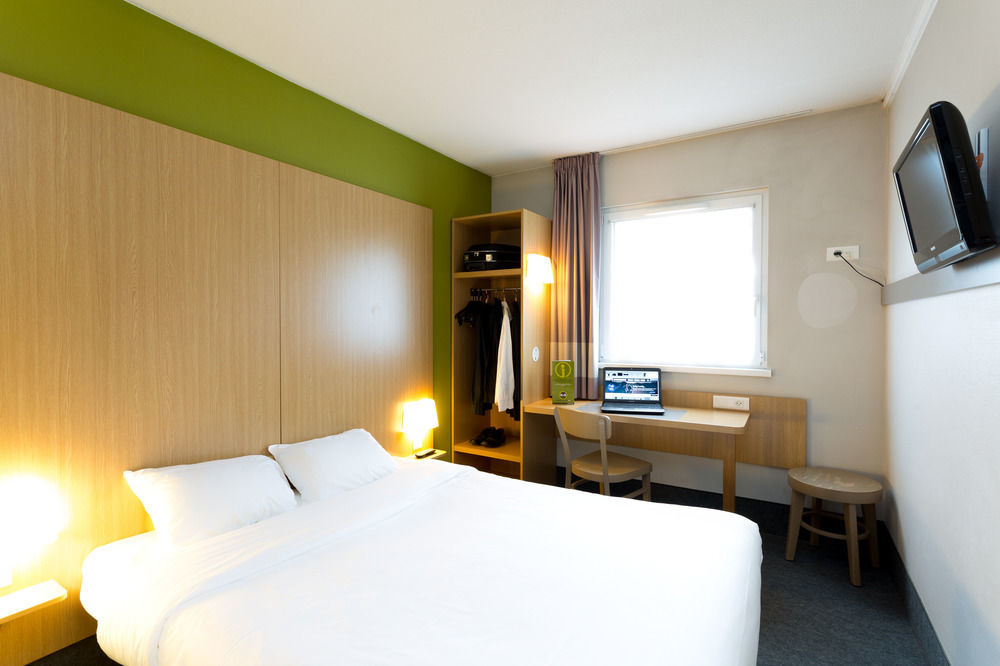 B&B Hotel Freyming-Merlebach ภายนอก รูปภาพ